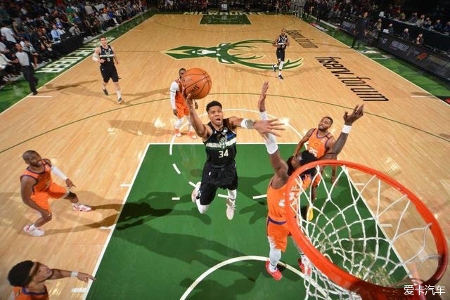 塔图姆36+10哈利伯顿缺阵 绿军逆转步行者3-0
